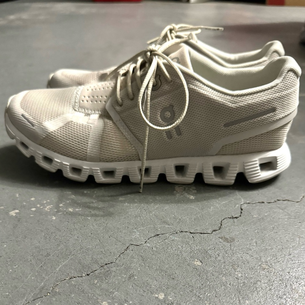 Oncloud Cloud 5 sneakers